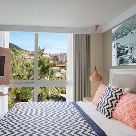 Paloma Marina Suites - Adult Only كوشاداسيه المظهر الخارجي الصورة