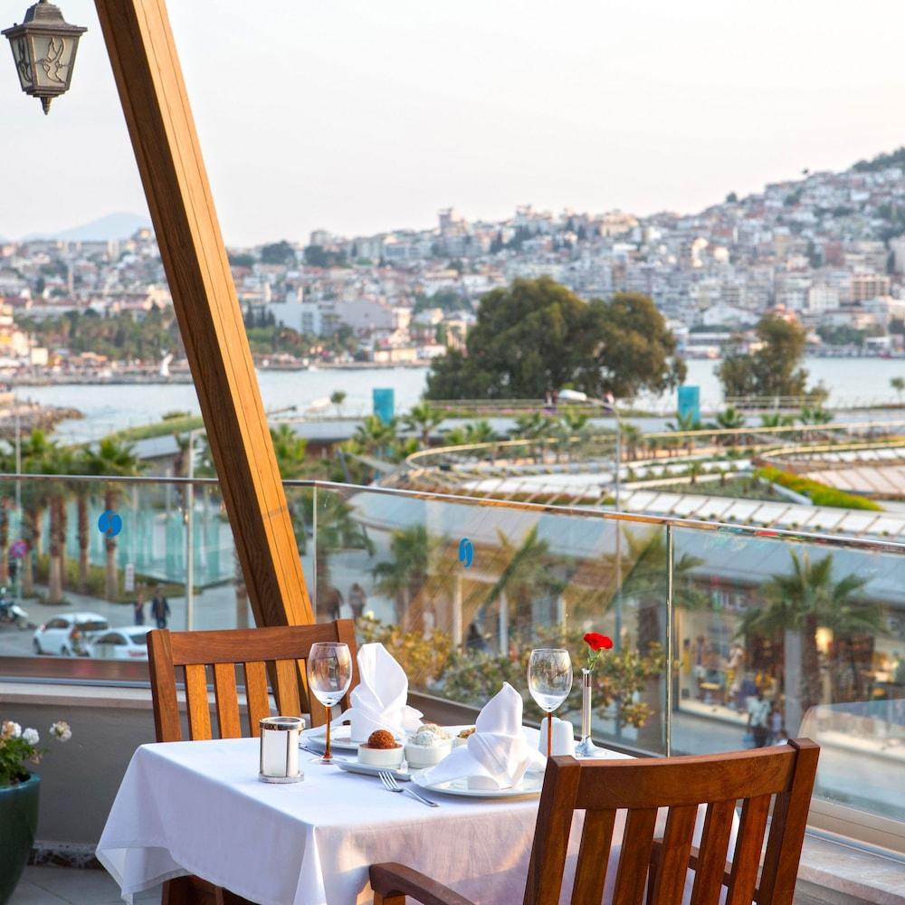 Paloma Marina Suites - Adult Only كوشاداسيه المظهر الخارجي الصورة