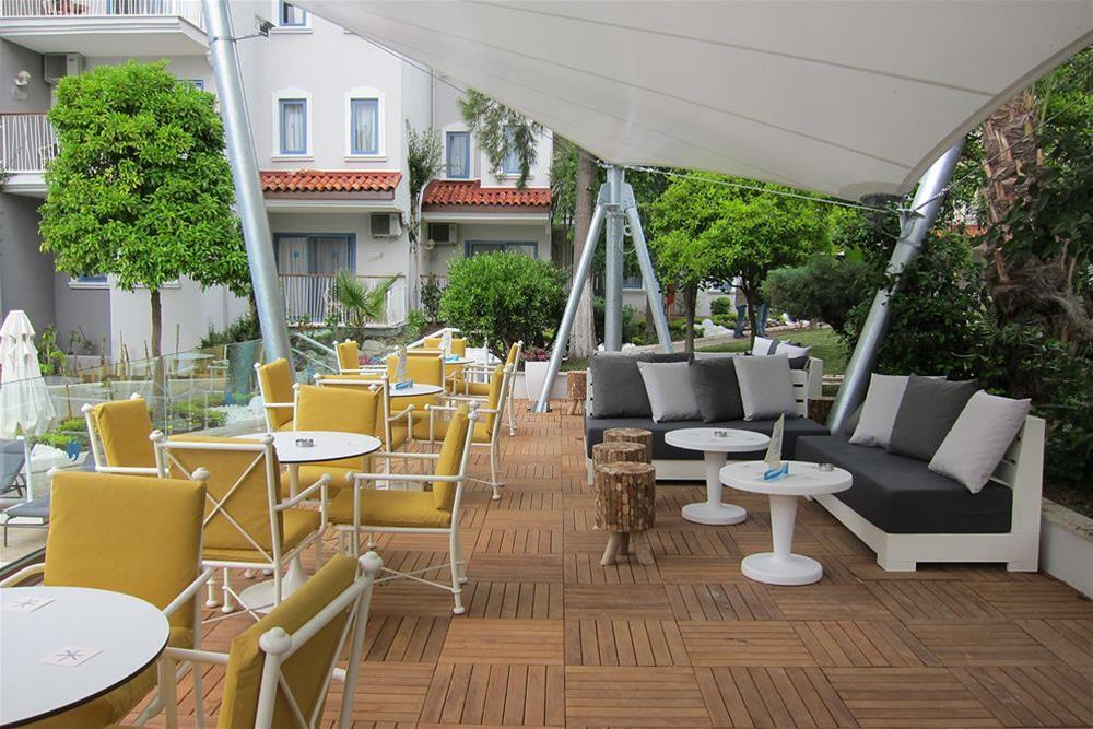 Paloma Marina Suites - Adult Only كوشاداسيه المظهر الخارجي الصورة