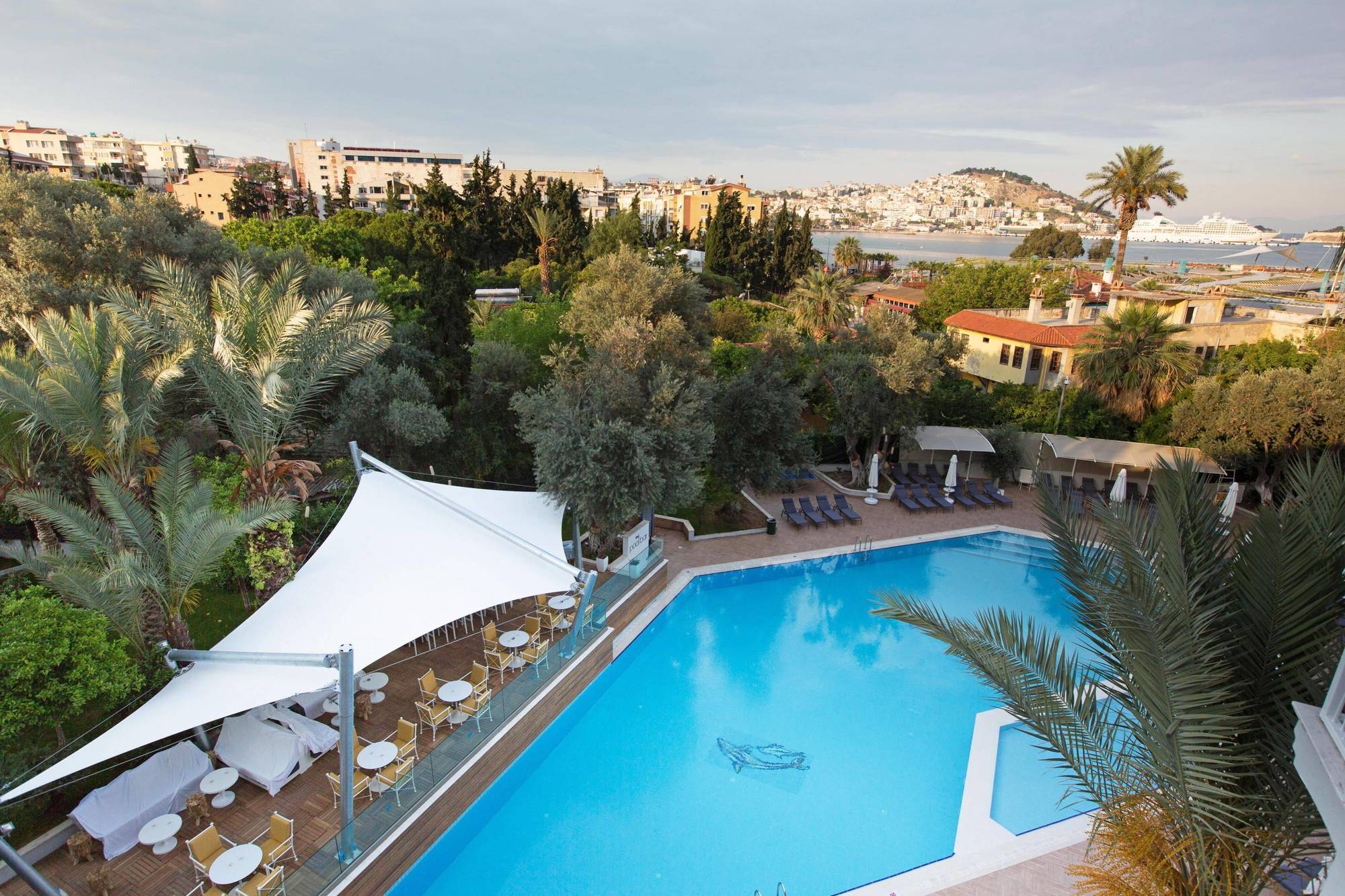 Paloma Marina Suites - Adult Only كوشاداسيه المظهر الخارجي الصورة