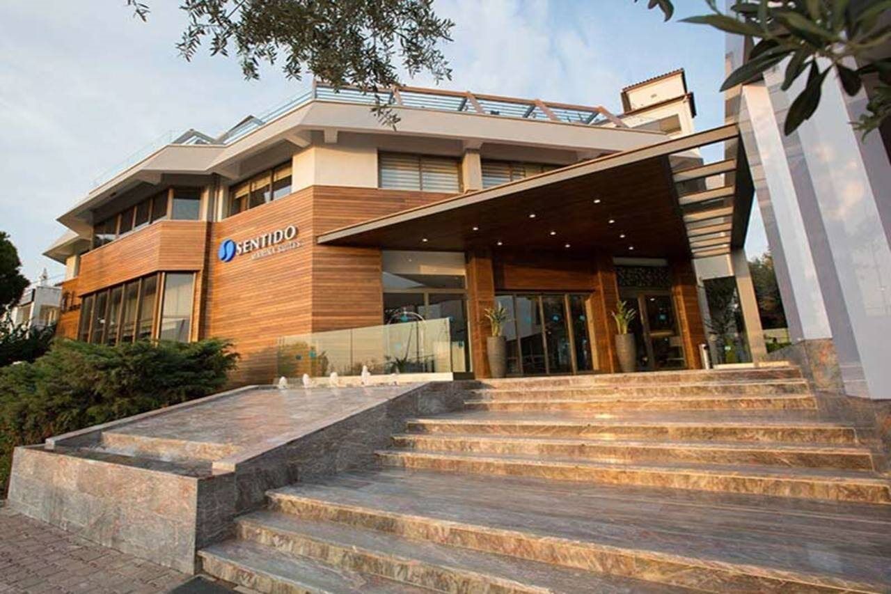 Paloma Marina Suites - Adult Only كوشاداسيه المظهر الخارجي الصورة